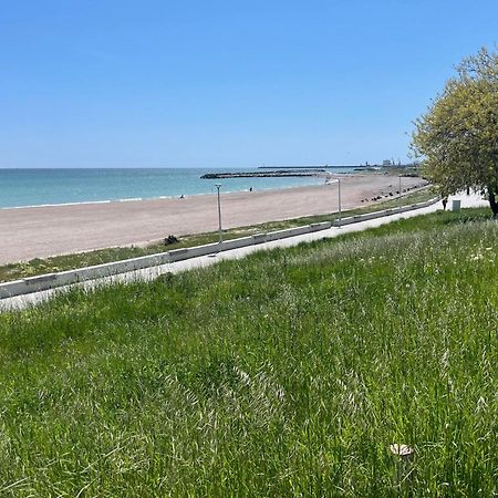 Villa Lavoilanoi à Mangalia Extérieur photo